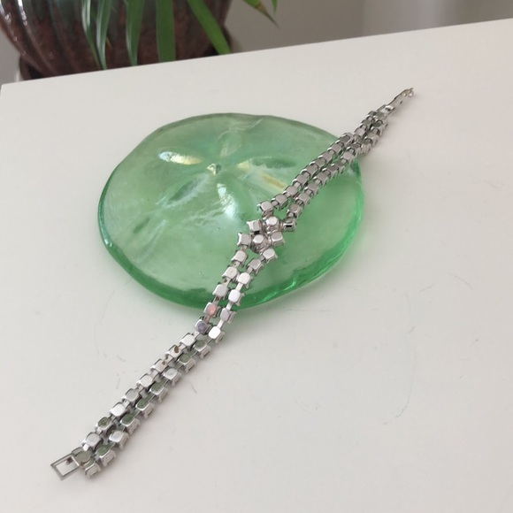 Vintage Rhinestone Bracelet - Picture 3 of 3